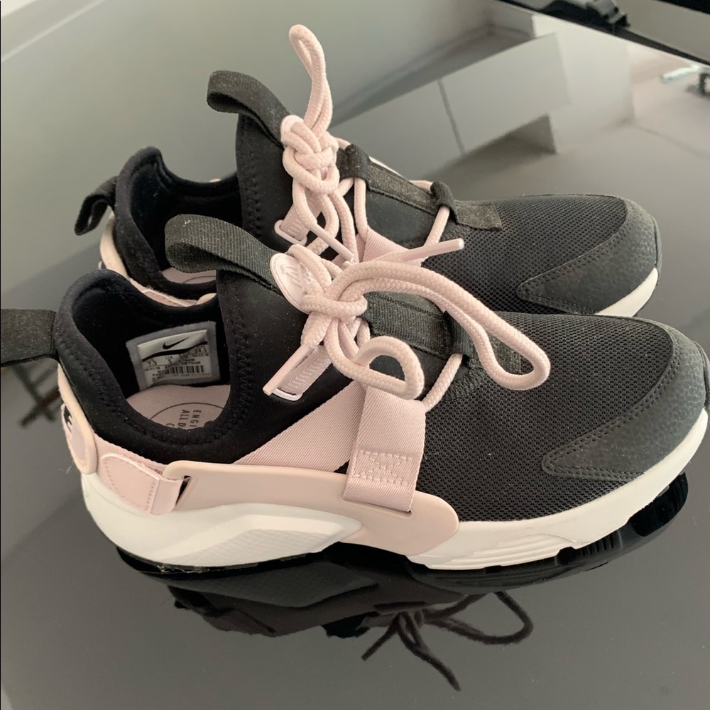 Nike Air Huarache Run 5